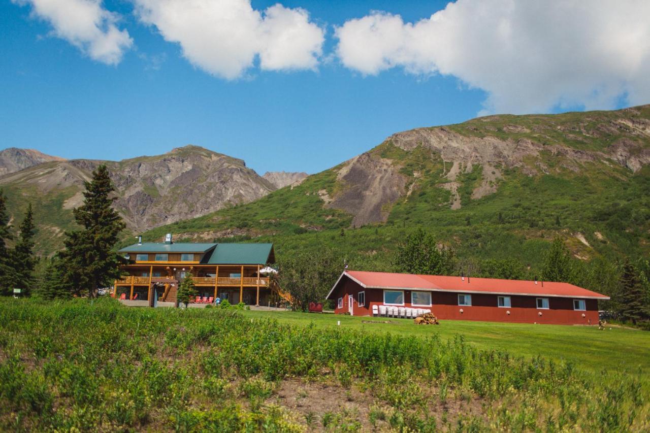 Majestic Valley Wilderness Lodge Sutton-Alpine Exteriör bild